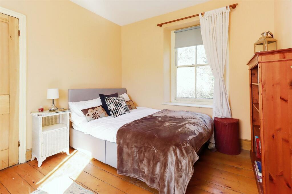 5 bedroom detached house for sale in Tan Yr Allt Road, Machynlleth, SY20