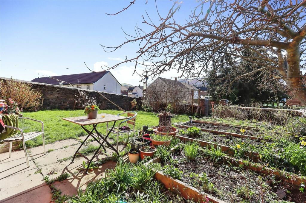 5 bedroom detached house for sale in Tan Yr Allt Road, Machynlleth, SY20