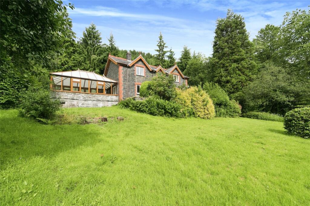 3 bedroom detached house for sale in Corris, Machynlleth, Corris, SY20