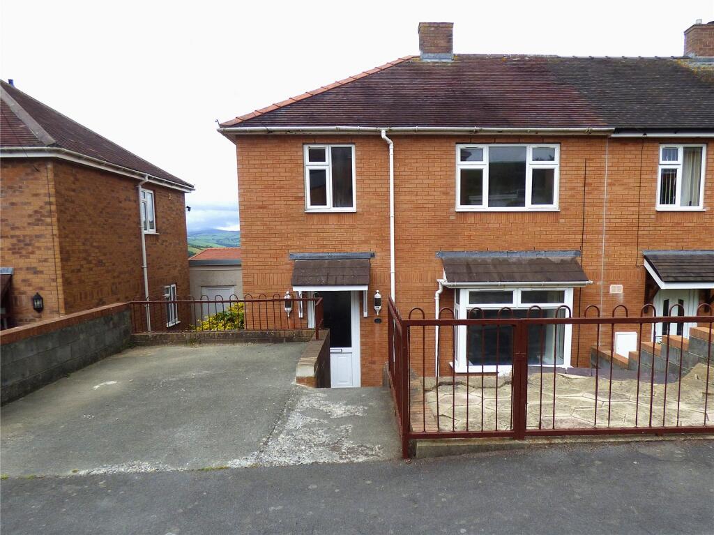 Main image of property: Heol Y Garth, Penparcau, Aberystwyth, Ceredigion, SY23
