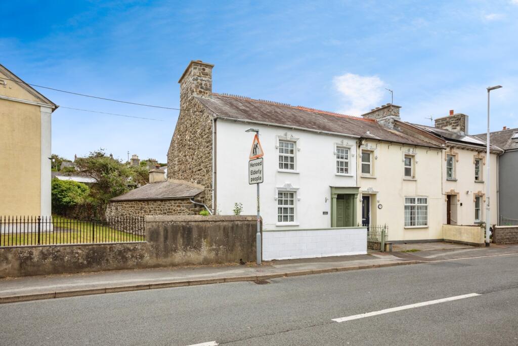 Main image of property: Stryd Fawr, Llanon, Ceredigion, SY23