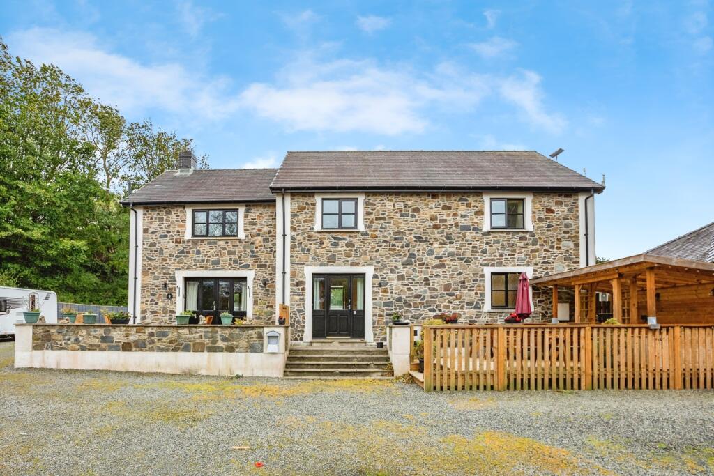 Main image of property: Penrhiw Pistyll Lane, New Quay, Ceredigion, SA45