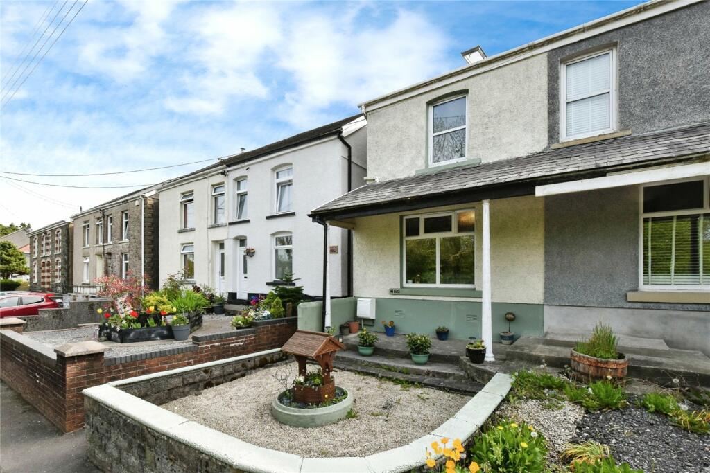 3 bedroom semidetached house for sale in Heol Y Gors, Cwmgors, Ammanford, Neath Port Talbot, SA18
