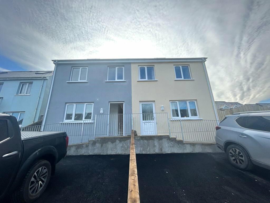 3 bedroom semidetached house for sale in Crug Yr Efydd, Crymych, SA41