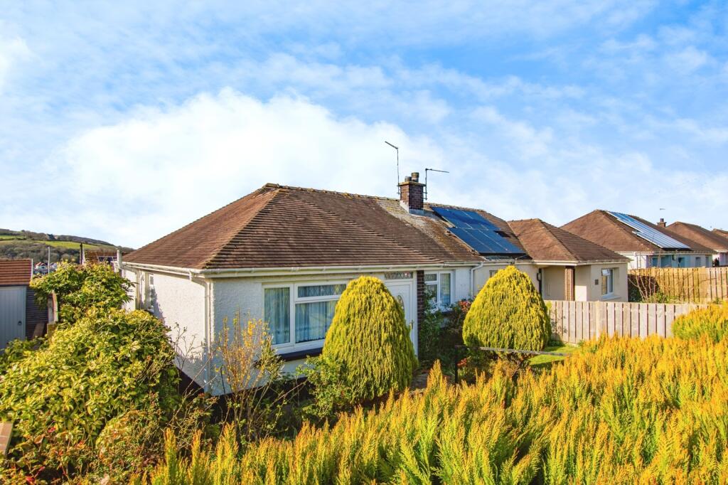 Main image of property: Anwylfan, Aberporth, Cardigan, Ceredigion, SA43