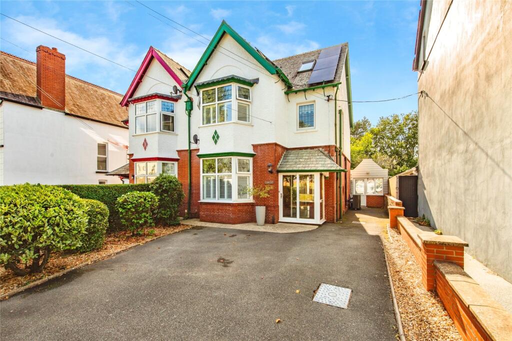 Main image of property: Park Place, Cardigan, Ceredigion, SA43