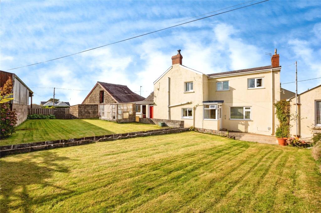 Main image of property: Blaenporth, Cardigan, Ceredigion, SA43