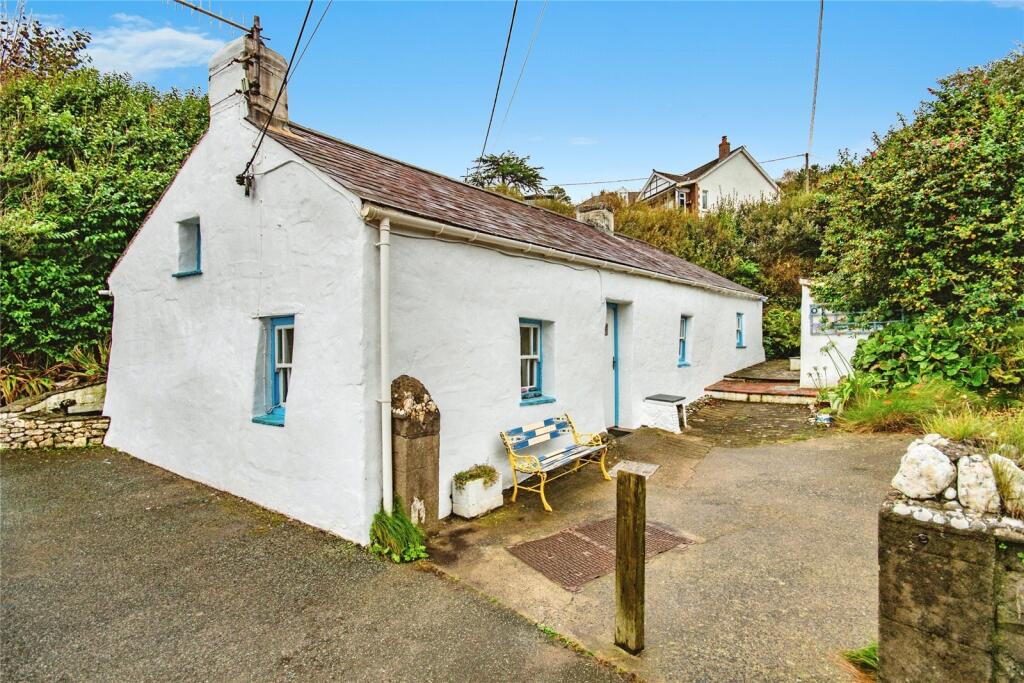 Main image of property: Tresaith, Cardigan, Ceredigion, SA43