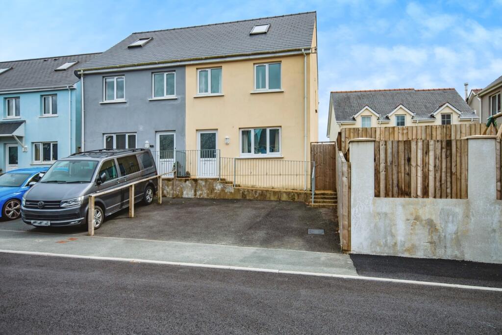 Main image of property: Crug Yr Efydd, Crymych, Pembrokeshire, SA41