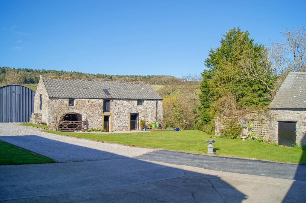 3 bedroom character property for sale in Nant Ganol, Rhyd y Foel