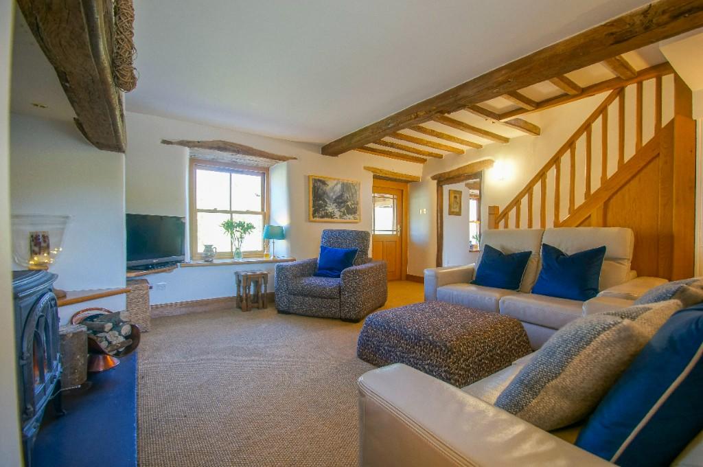 3 bedroom character property for sale in Nant Ganol, Rhyd y Foel