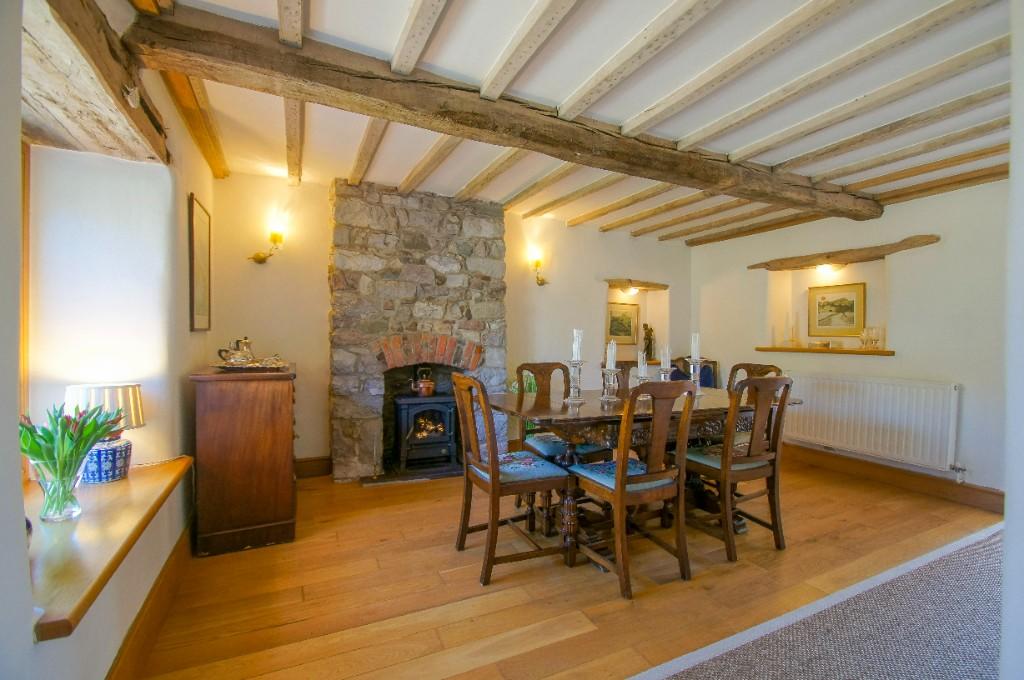 3 bedroom character property for sale in Nant Ganol, Rhyd y Foel