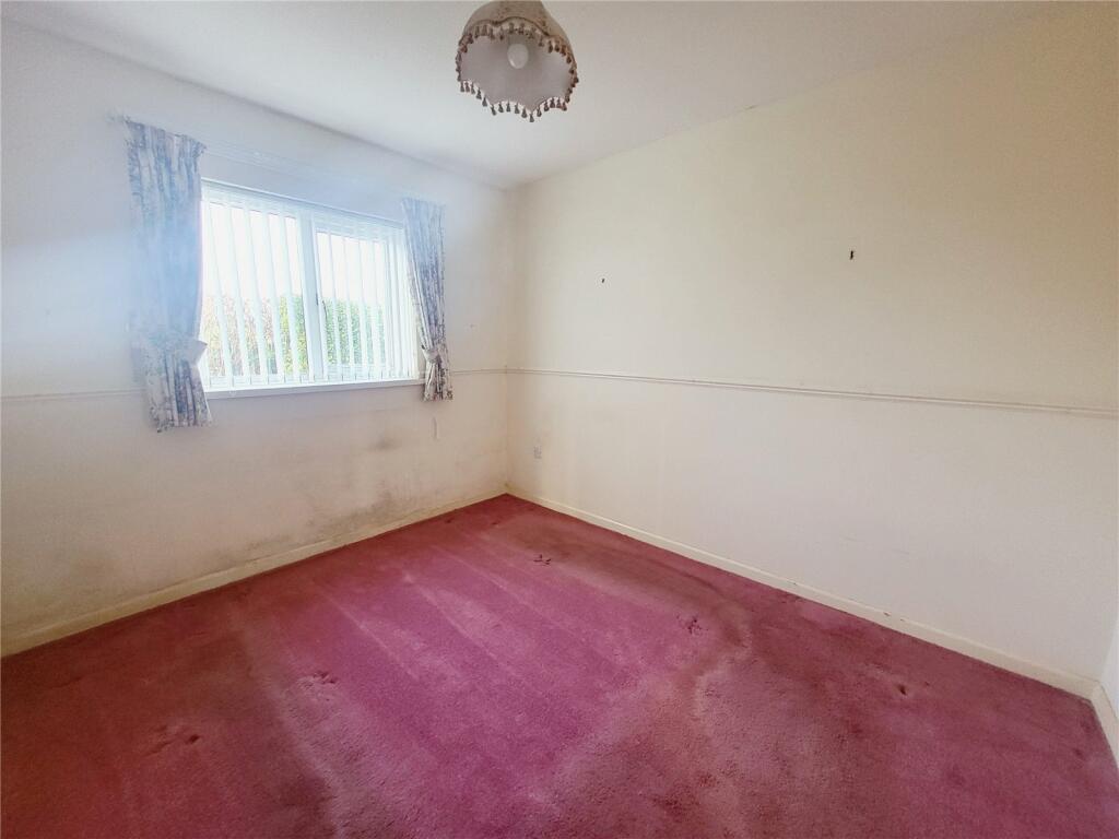 3 bedroom bungalow for sale in Dol Y Dderwen, Llangain, Carmarthen, SA33