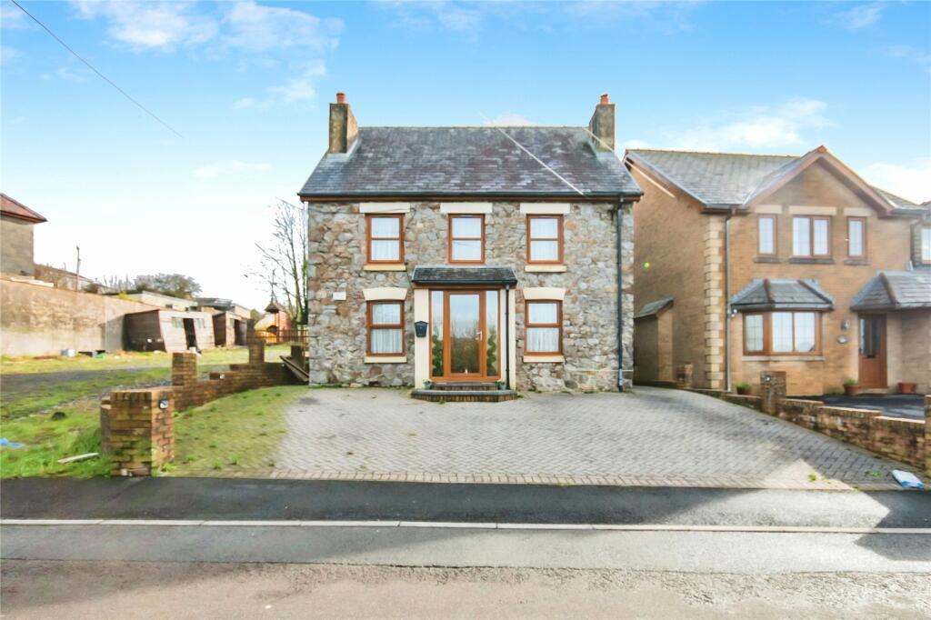 3 bedroom property for sale in Horeb Road, Mynyddygarreg, Kidwelly