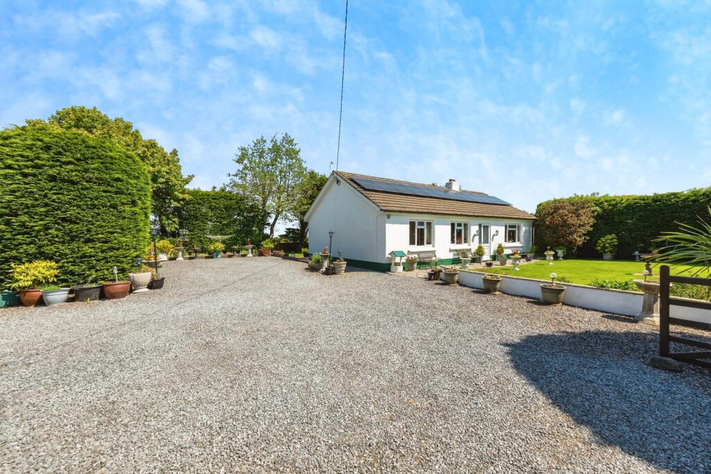 Main image of property: Pendine, Carmarthen, Carmarthenshire, SA33
