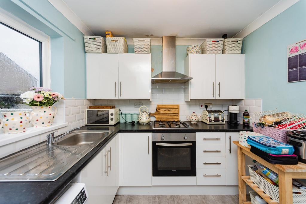 3 bedroom semidetached house for sale in Frampton Road, Gorseinon