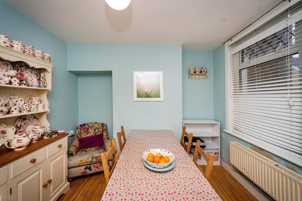 3 bedroom semidetached house for sale in Frampton Road, Gorseinon