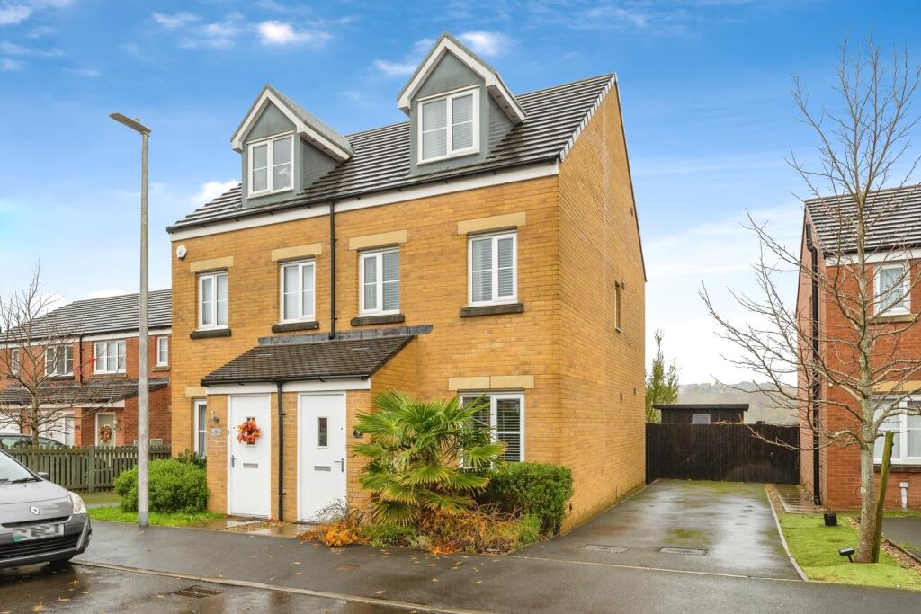 Main image of property: Llwyngwern, Hendy, Pontarddulais, Swansea, SA4