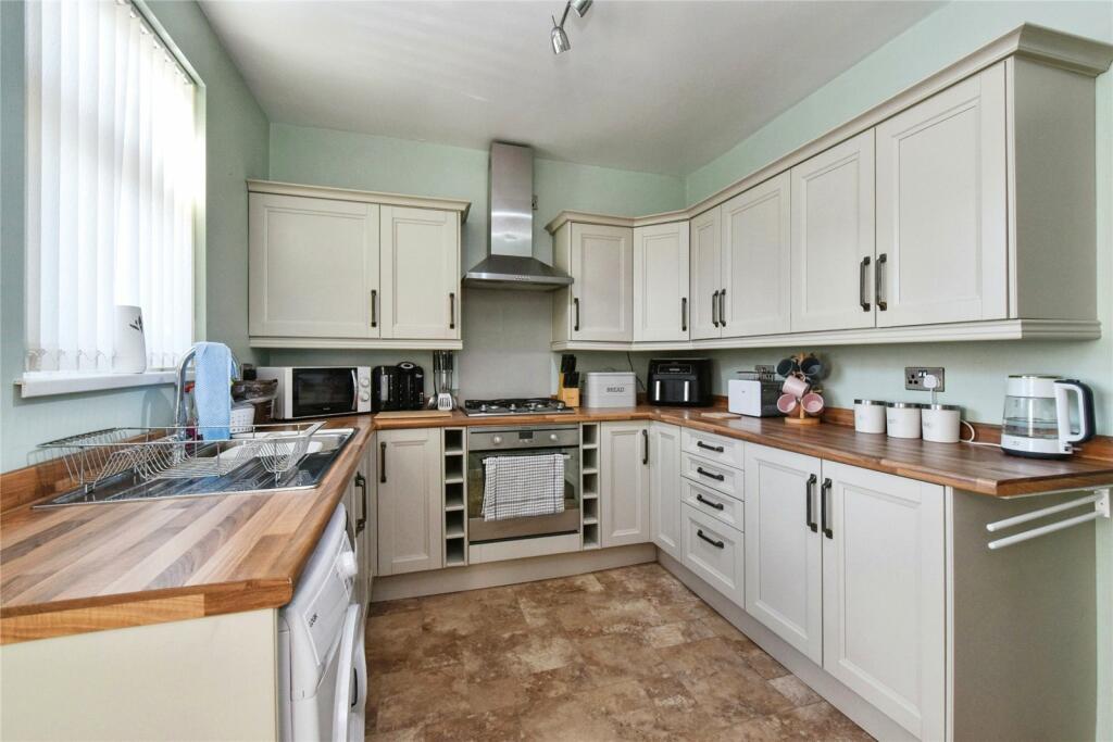 Main image of property: Tanygraig Road, Llanelli, Carmarthenshire, SA14
