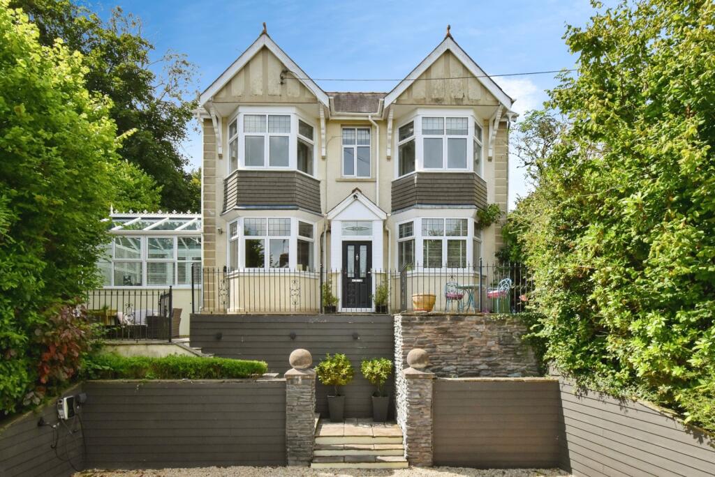 Main image of property: Ffosyceilog, Llannon, Llanelli, Carmarthenshire, SA14