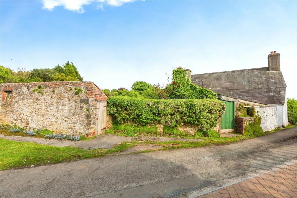 3 bedroom detached house for sale in Gower, Gower, Lunnon, SA3