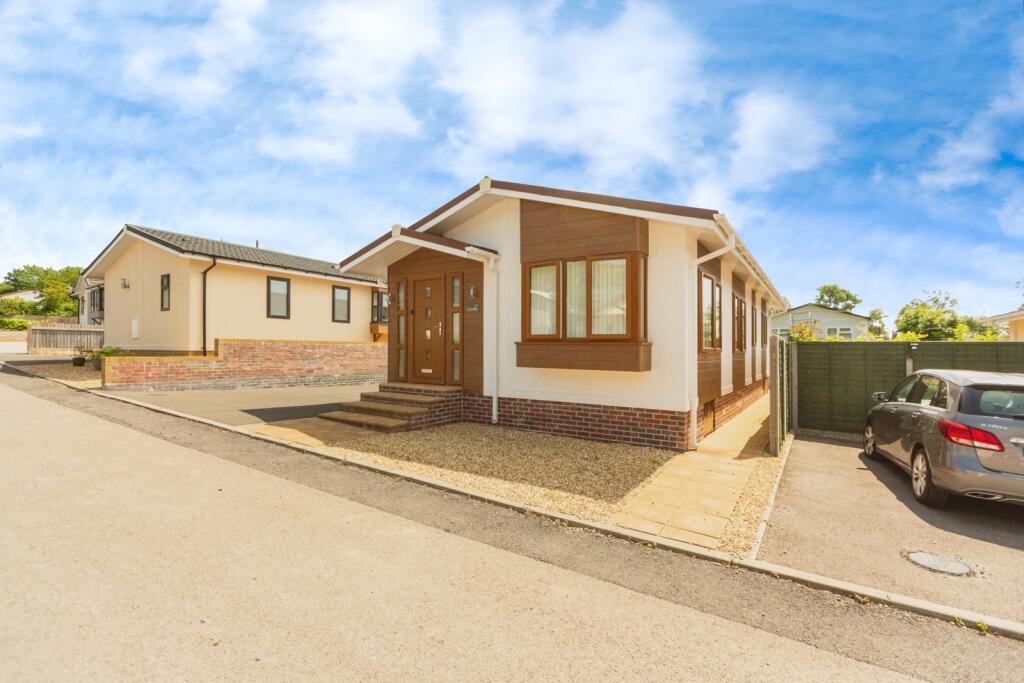 Main image of property: Cannisland Park, SWANSEA, West Glamorgan, SA3