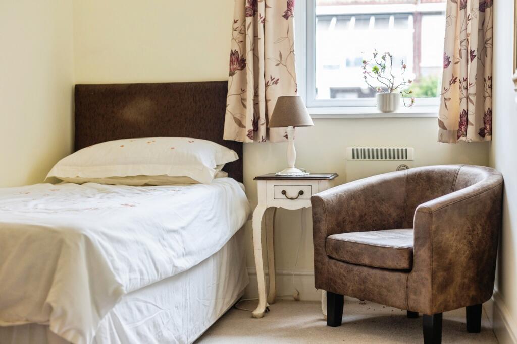 Main image of property: Clyne Common, Swansea, SA3