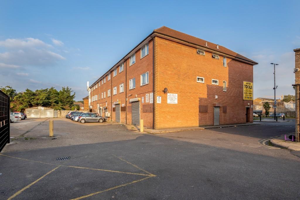 Mixed use property for sale in Yeading Lane, Northolt, Middlesex, UB5