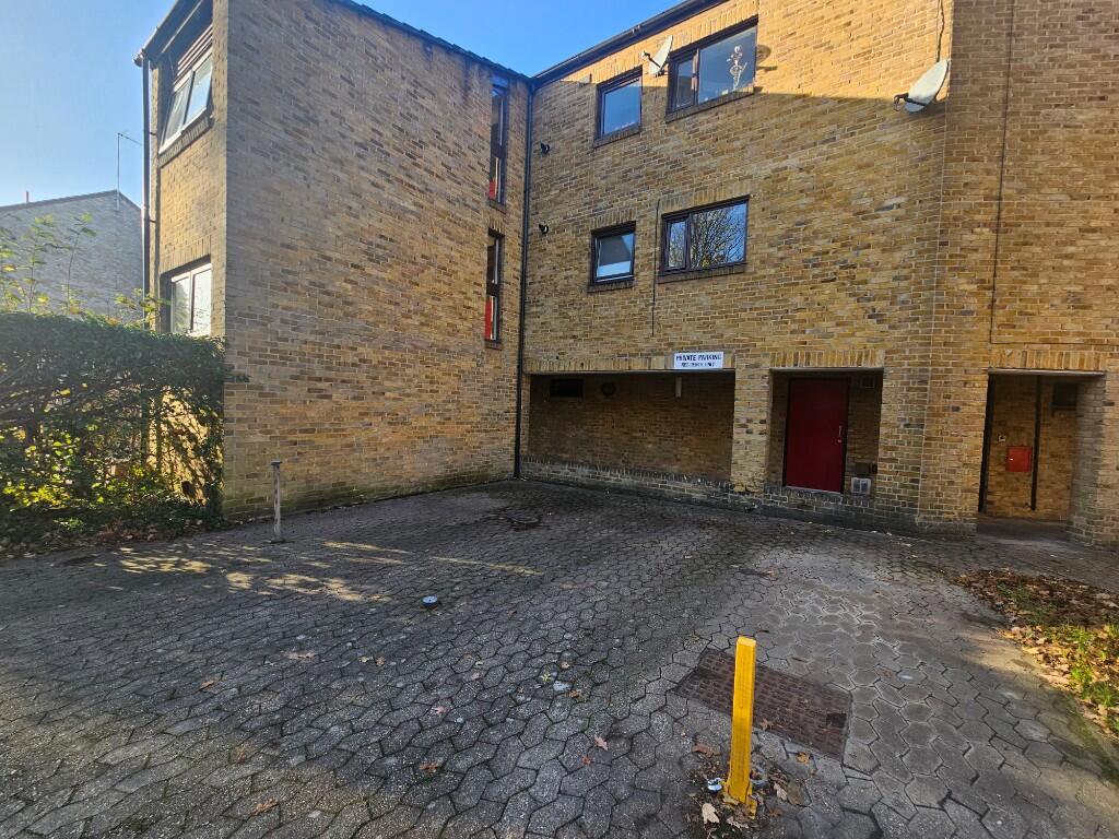 Main image of property: Cross Road, Uxbridge, Greater London, UB8