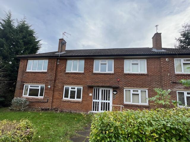 Main image of property: Turnsteads Crescent, Cleckheaton, West Yorkshire, BD19