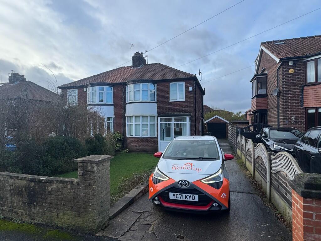 Main image of property: Moss Gardens, Leeds, West Yorkshire, LS17