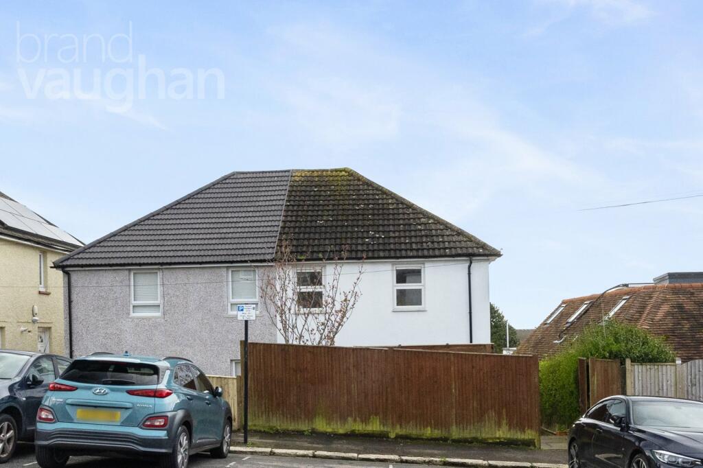 3 bedroom semi-detached house for sale in Freshfield Road, Brighton, East Sussex, BN2