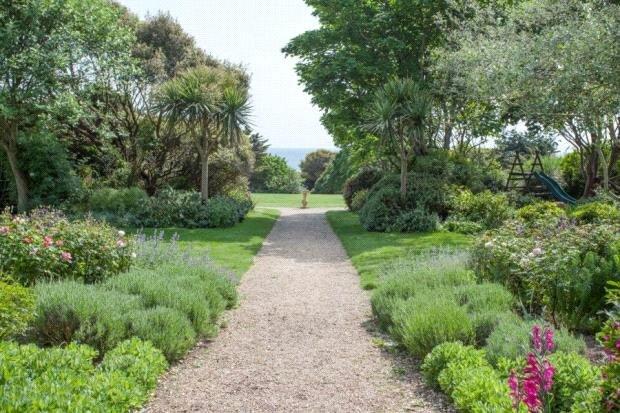 Additional property image - Arundel Terrace, Brighton, East Sussex, BN2