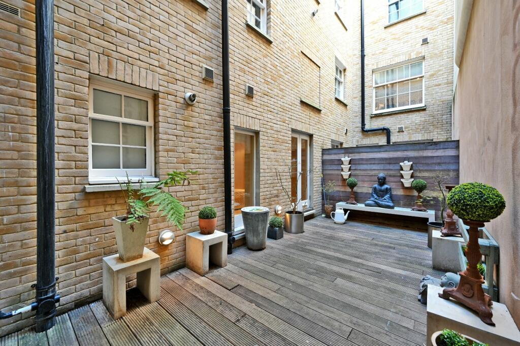 Additional property image - Sussex Square, Brighton, East Sussex, BN2