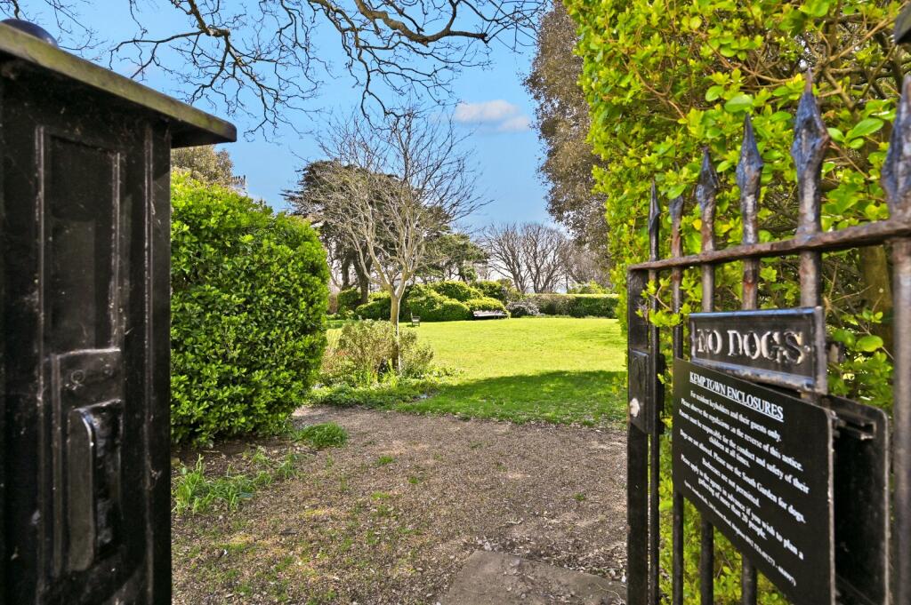 Additional property image - Sussex Square, Brighton, East Sussex, BN2