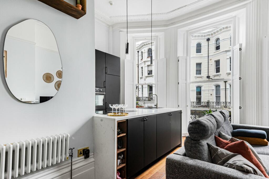 Additional property image - Chesham Place, Brighton, East Sussex, BN2