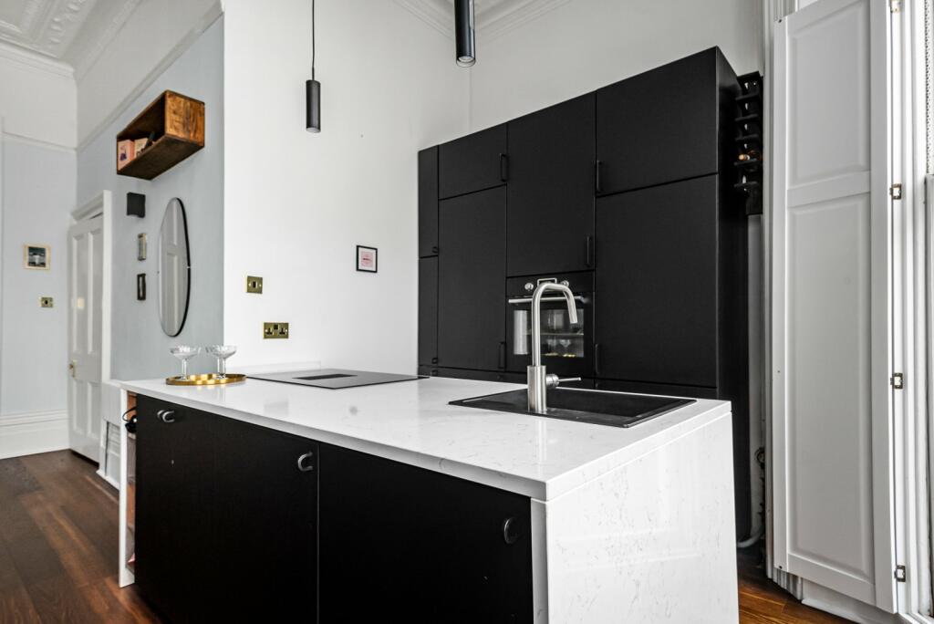 Additional property image - Chesham Place, Brighton, East Sussex, BN2