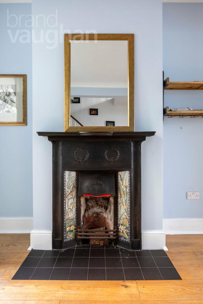 Additional property image - Great College Street, Brighton, East Sussex, BN2