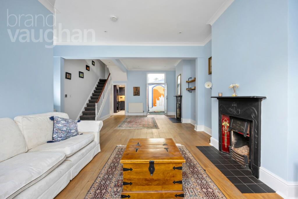 Additional property image - Great College Street, Brighton, East Sussex, BN2