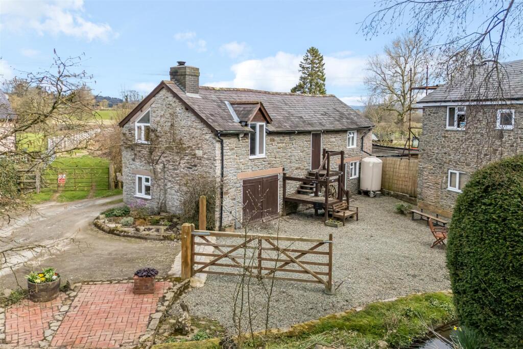 Main image of property: The Fleece, Colebatch, Bishops Castle