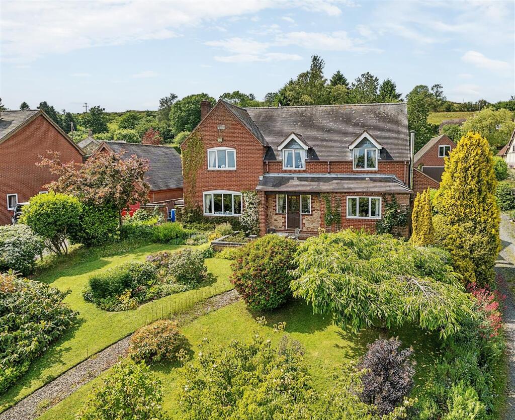 Main image of property: Doddington, Hopton Wafers, Kidderminster