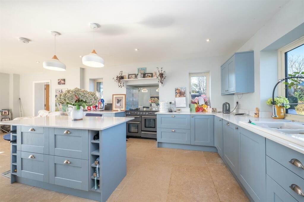 Additional property image - Park Hill Farm, Idlicote Road, Halford