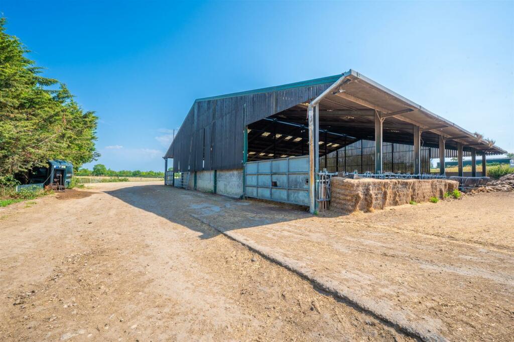 Additional property image - Park Hill Farm, Idlicote Road, Halford