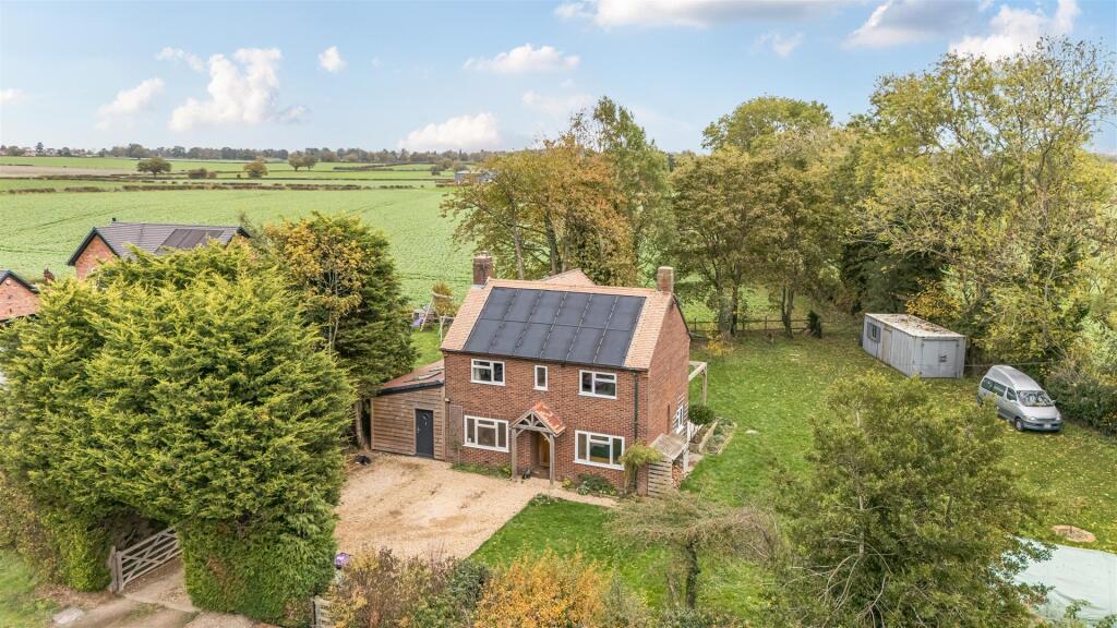 Main image of property: New Cottage Farm, Rodefern Lane, Montford Bridge, Shrewsbury, SY4 1AT