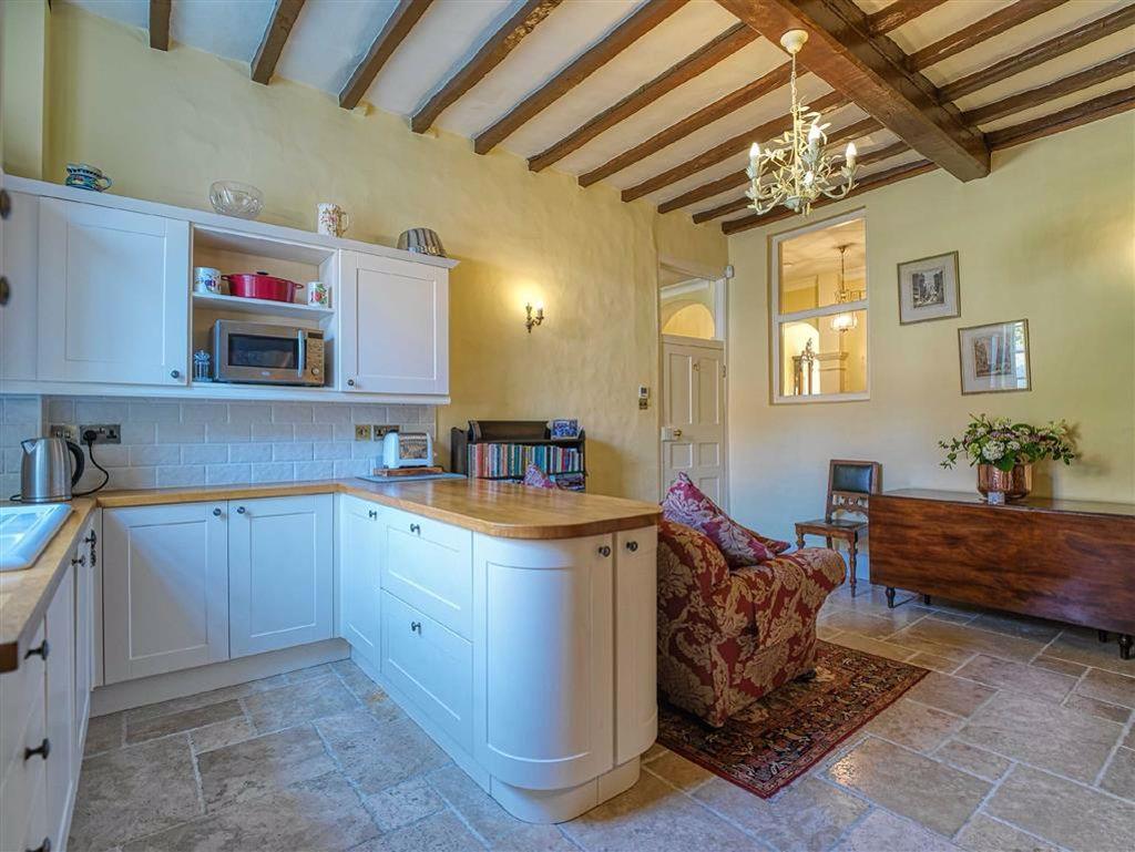 5 bedroom town house for sale in 11, Swan Hill, Shrewsbury, SY1 , SY1