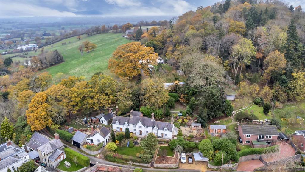 3 bedroom semidetached house for sale in Trewern, SY21 8EA, SY21