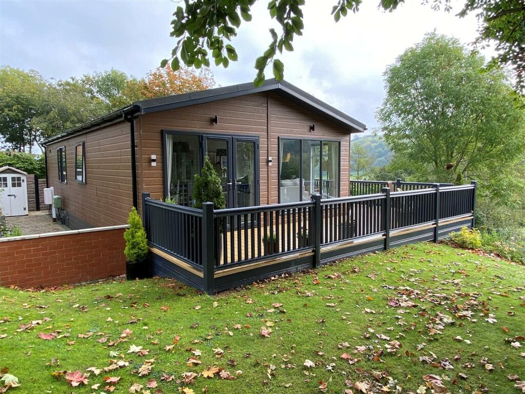 2 bedroom chalet for sale in Valley View Holiday Park, Guilsfield