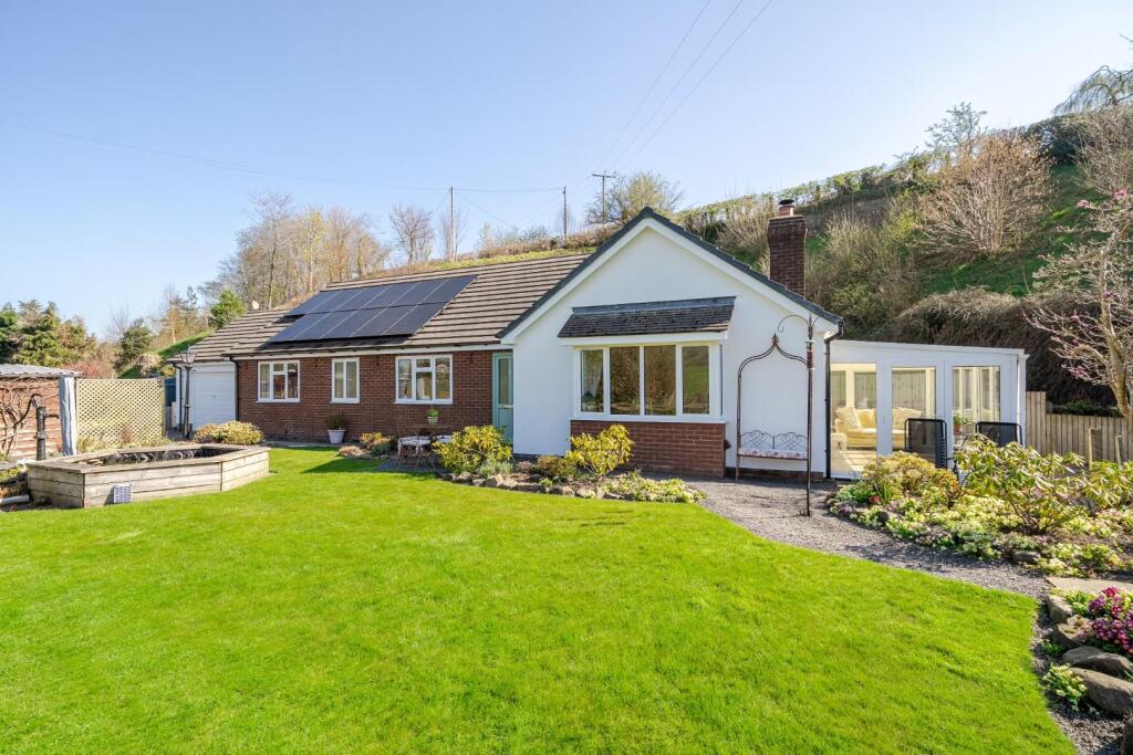 Main image of property: Llanerfyl, SY21 0EP