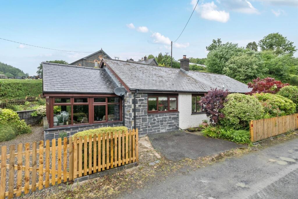 Main image of property: Aberangell, Machynlleth