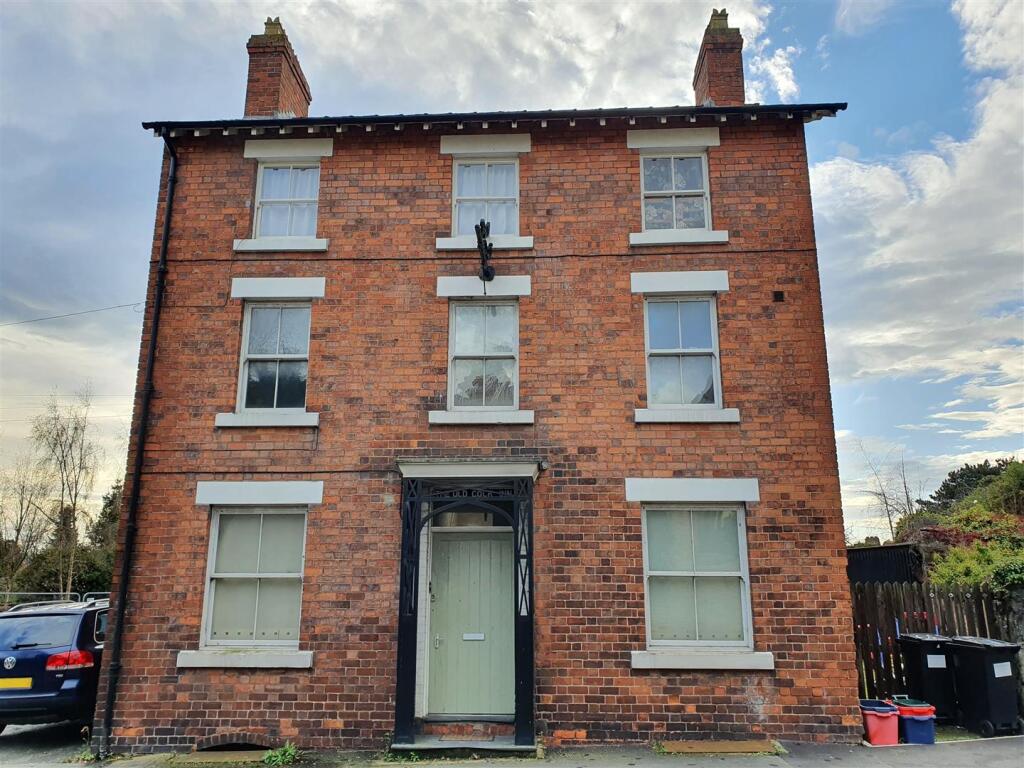 Main image of property: The Cock, Salop Road, Welshpool